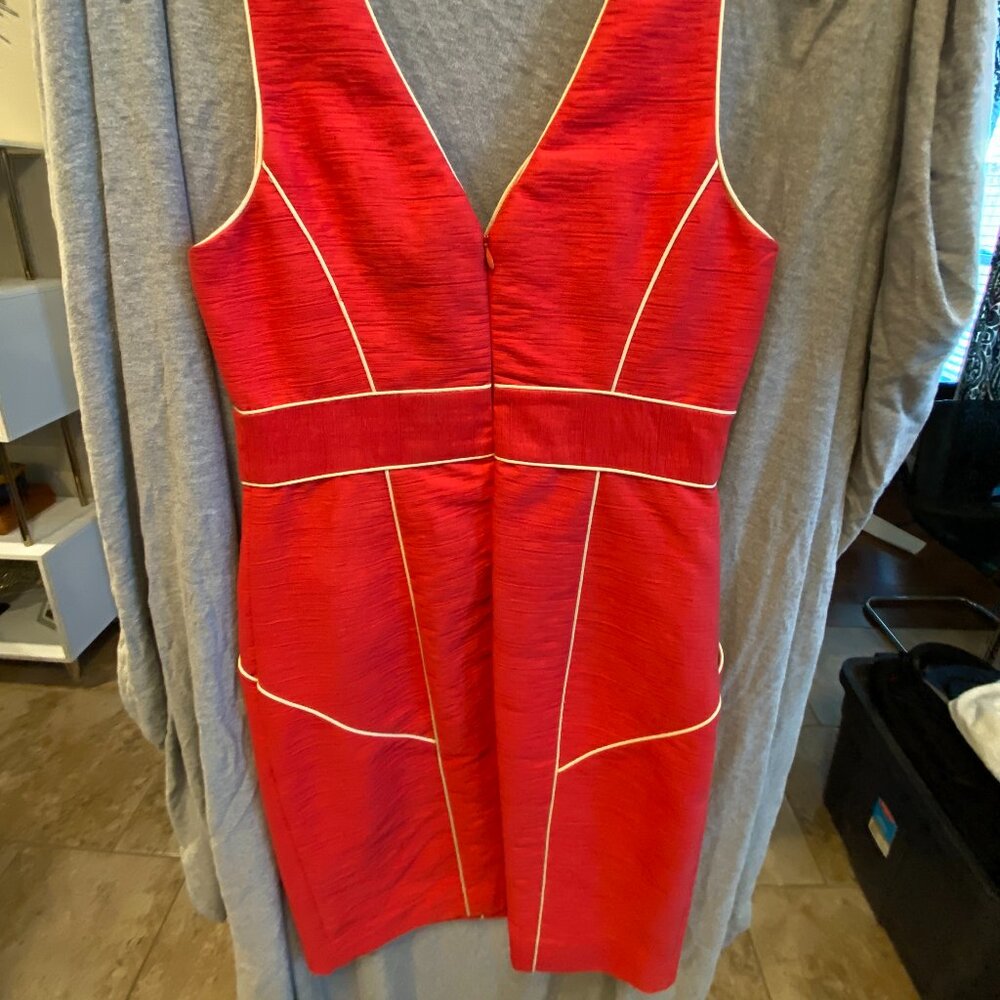 Trina Turk Los Angeles Dress Waist Sleeveless in Red Size 6 Fit And Flare - Picture 8 of 8